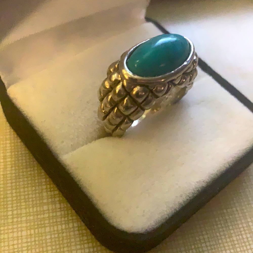 Vintage early 70’s turquoise heavy Silver Ring - Picture 3 of 11